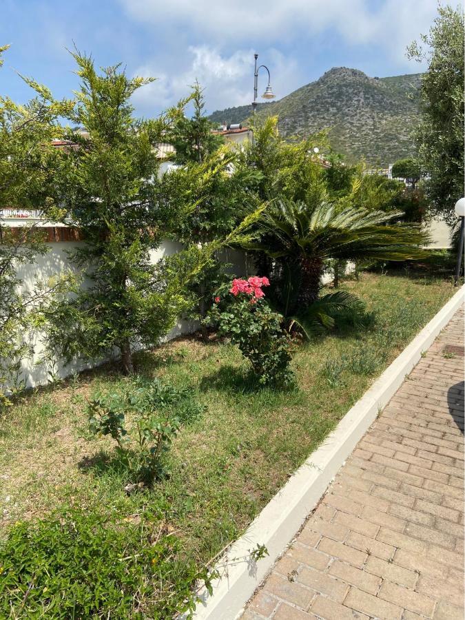 Apartamento Residenza Le Spiagge Sperlonga Exterior foto